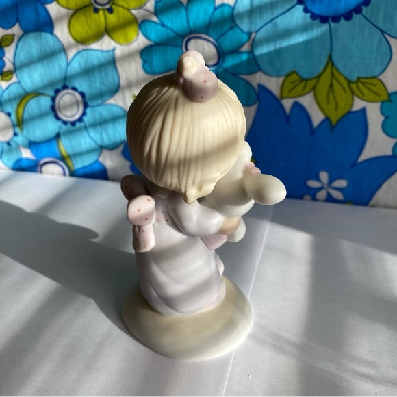 Vintage 1978 Enesco Johnathon & David Precious Moments Jesus Loves Me figurine - Picture 4 of 5